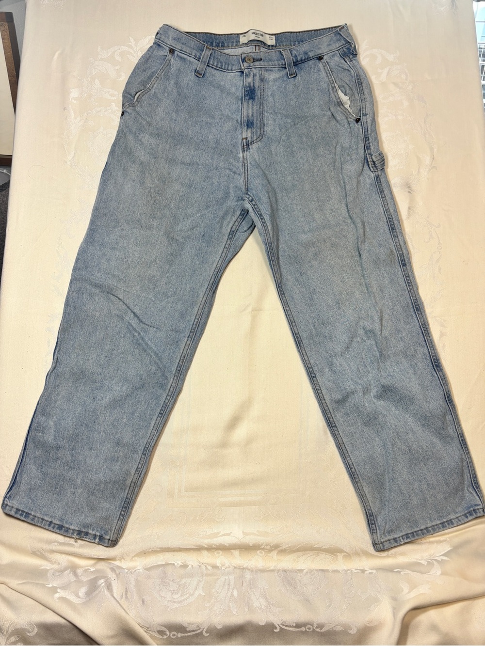 Hollister Light Wash Relaxed Men's Baggy Jeans